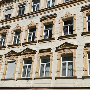  Apartment Madu-living - Gustav