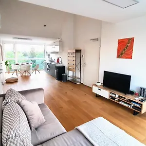  Apartment Rooftop Terrace, Free Garage Parking And Pool!